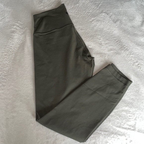 Green Lulu Lemon Leggings Size 6 - Picture 3 of 3